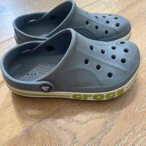 Crocs Boys size C13